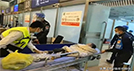 宏天凱泡棉廠家為同行航班機組和全體旅客點贊！為他們無私的愛心點贊！